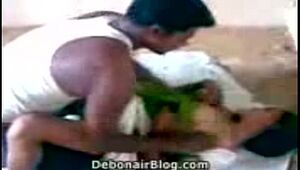 Tamil call girl fumbled stiff and deep throated by client